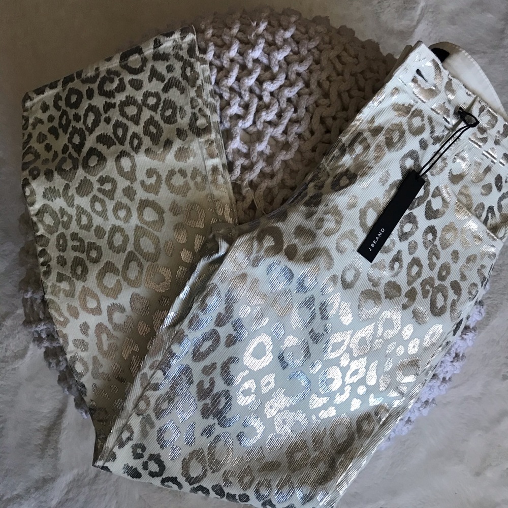 ⚡️LAST CHANCE⚡️Removing tomorrow! J Brand Jeans - Picture 5 of 13